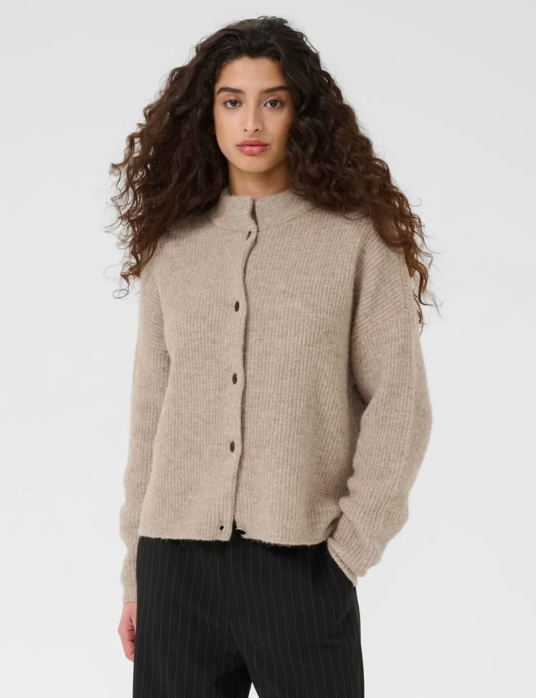 gestuz AlphaGZ Short Cardigan - Sand beige Hot