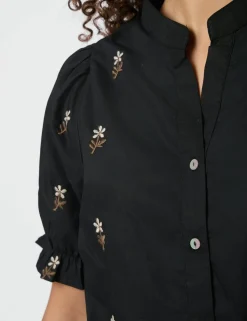 neo noir Savy Flower Emb Bluse - Sort black Hot