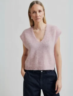 second female Camryn Strikvest - Rosa rose Best