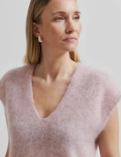 second female Camryn Strikvest - Rosa rose Best